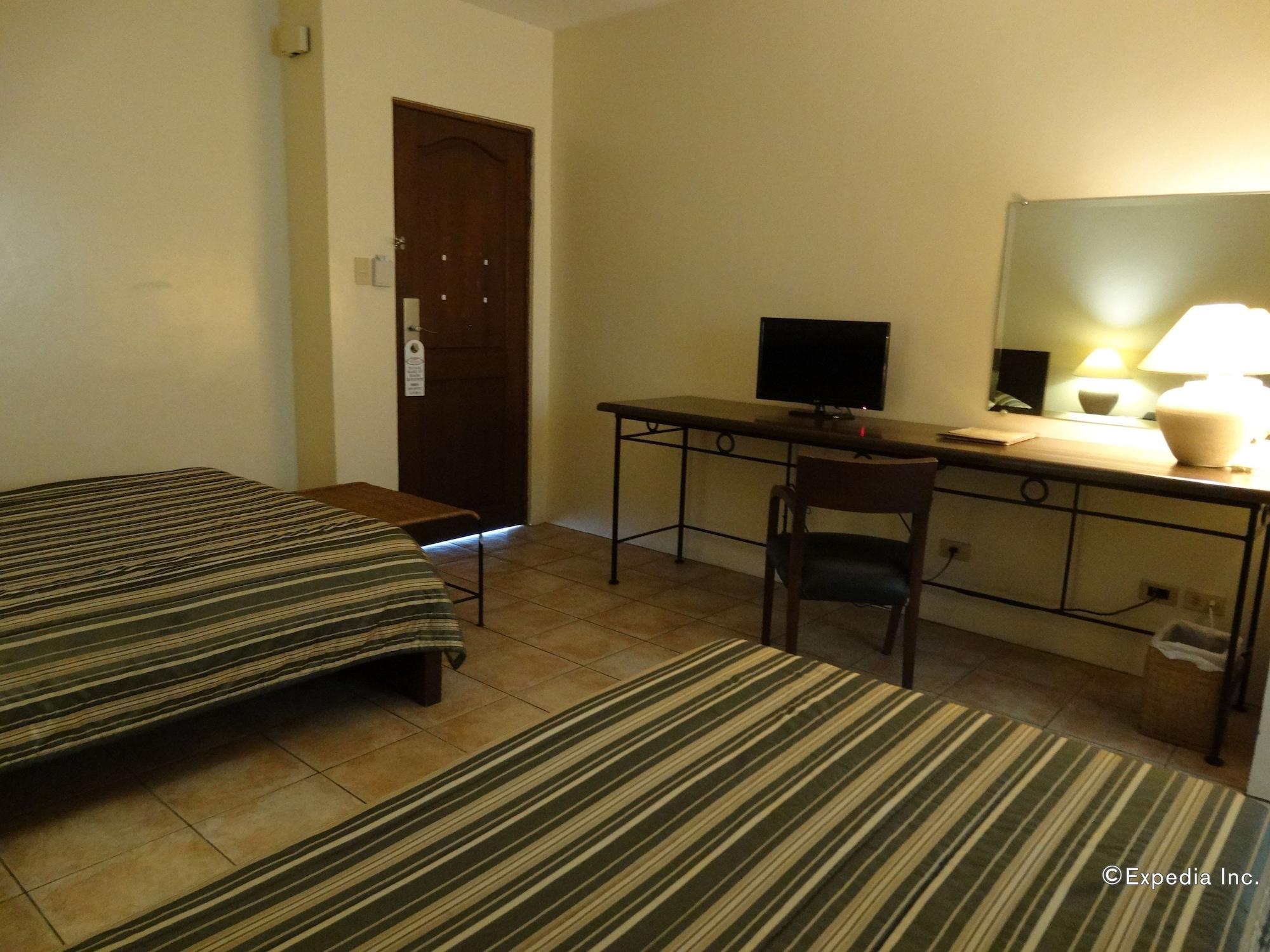 Citystate Asturias Hotel Palawan Puerto Princesa Екстер'єр фото