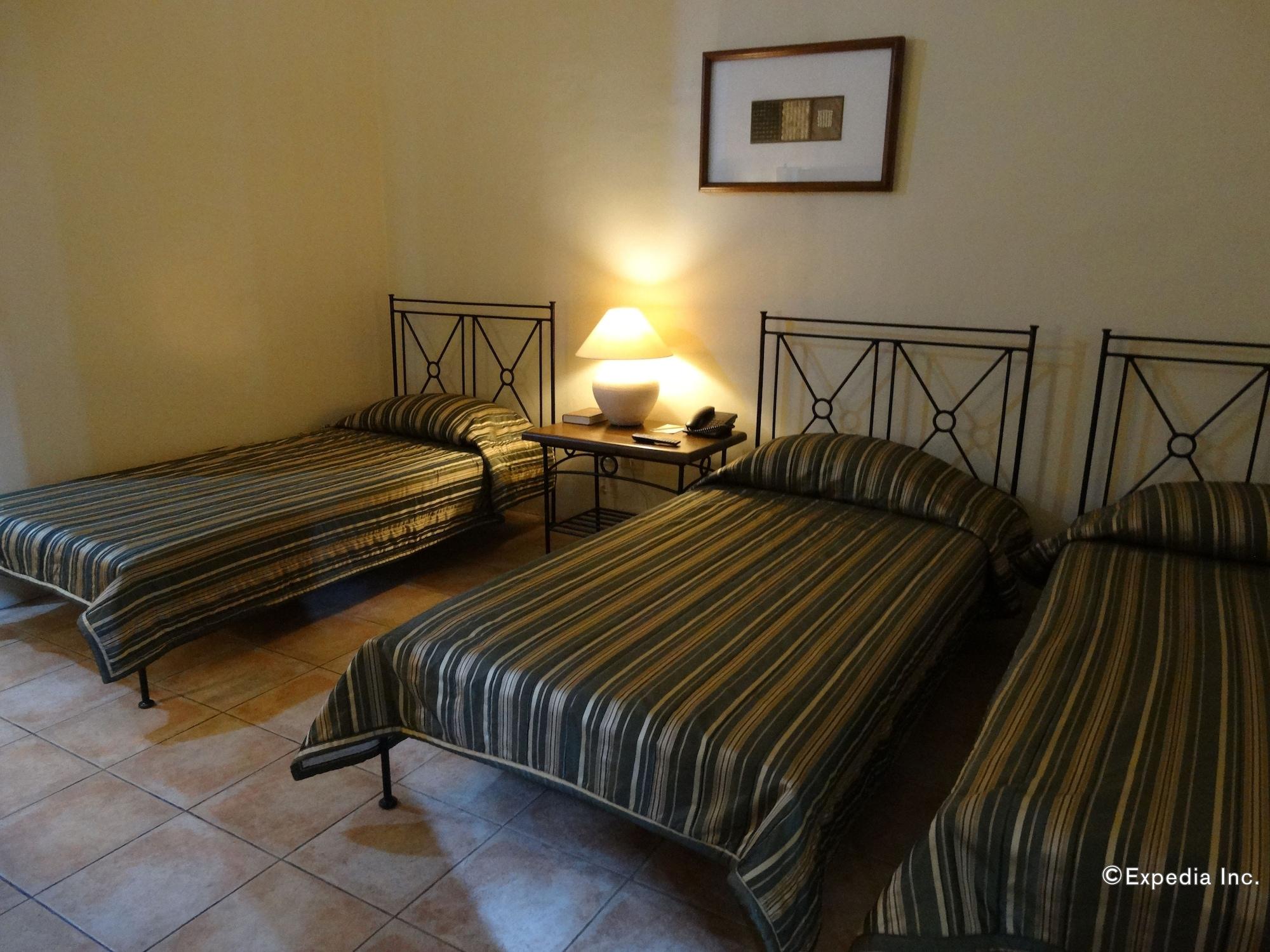 Citystate Asturias Hotel Palawan Puerto Princesa Екстер'єр фото