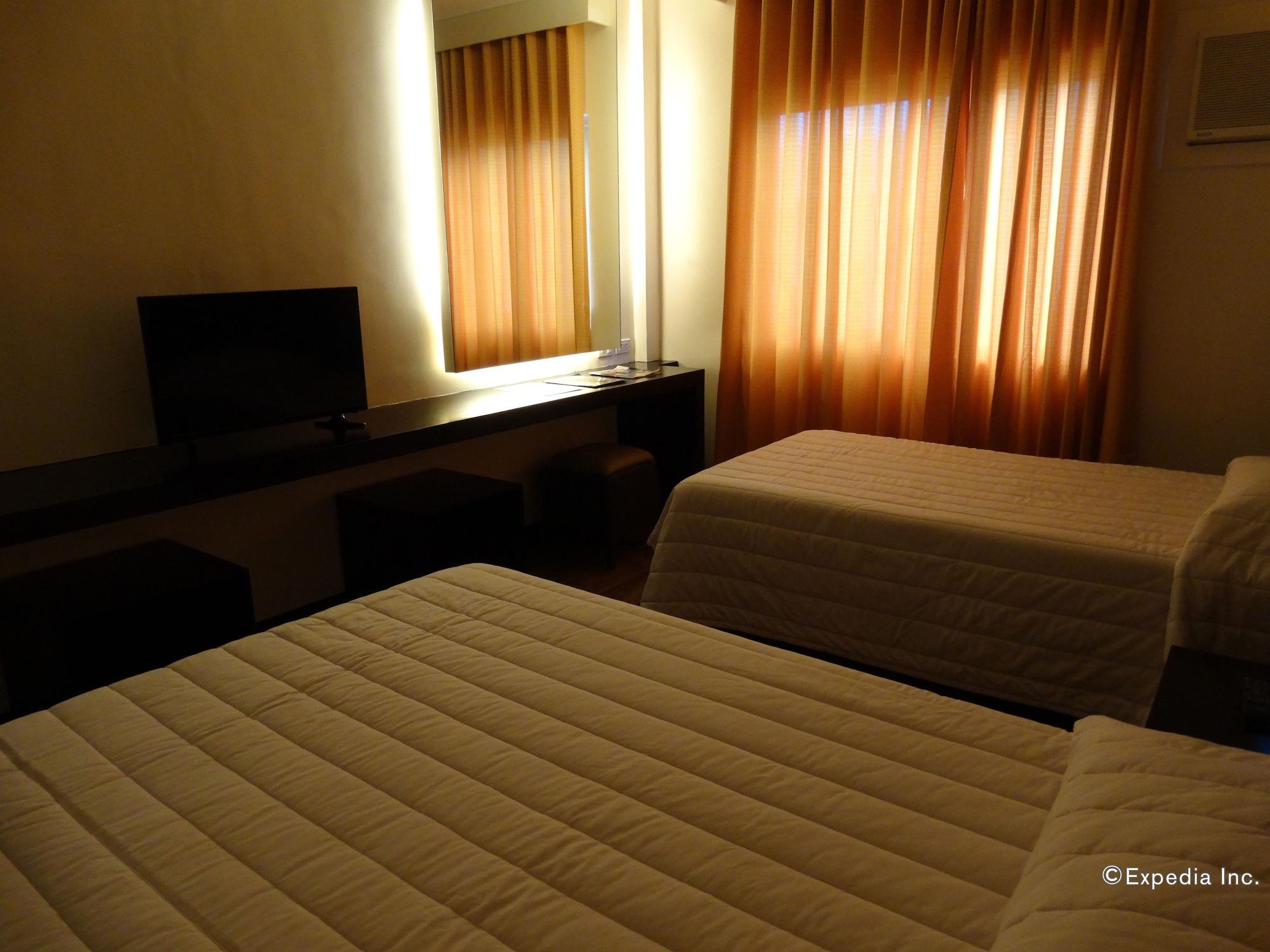 Citystate Asturias Hotel Palawan Puerto Princesa Екстер'єр фото