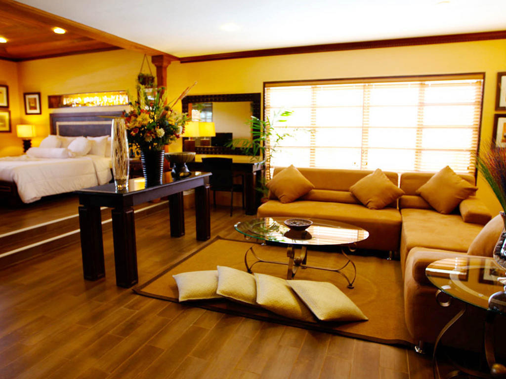 Citystate Asturias Hotel Palawan Puerto Princesa Екстер'єр фото